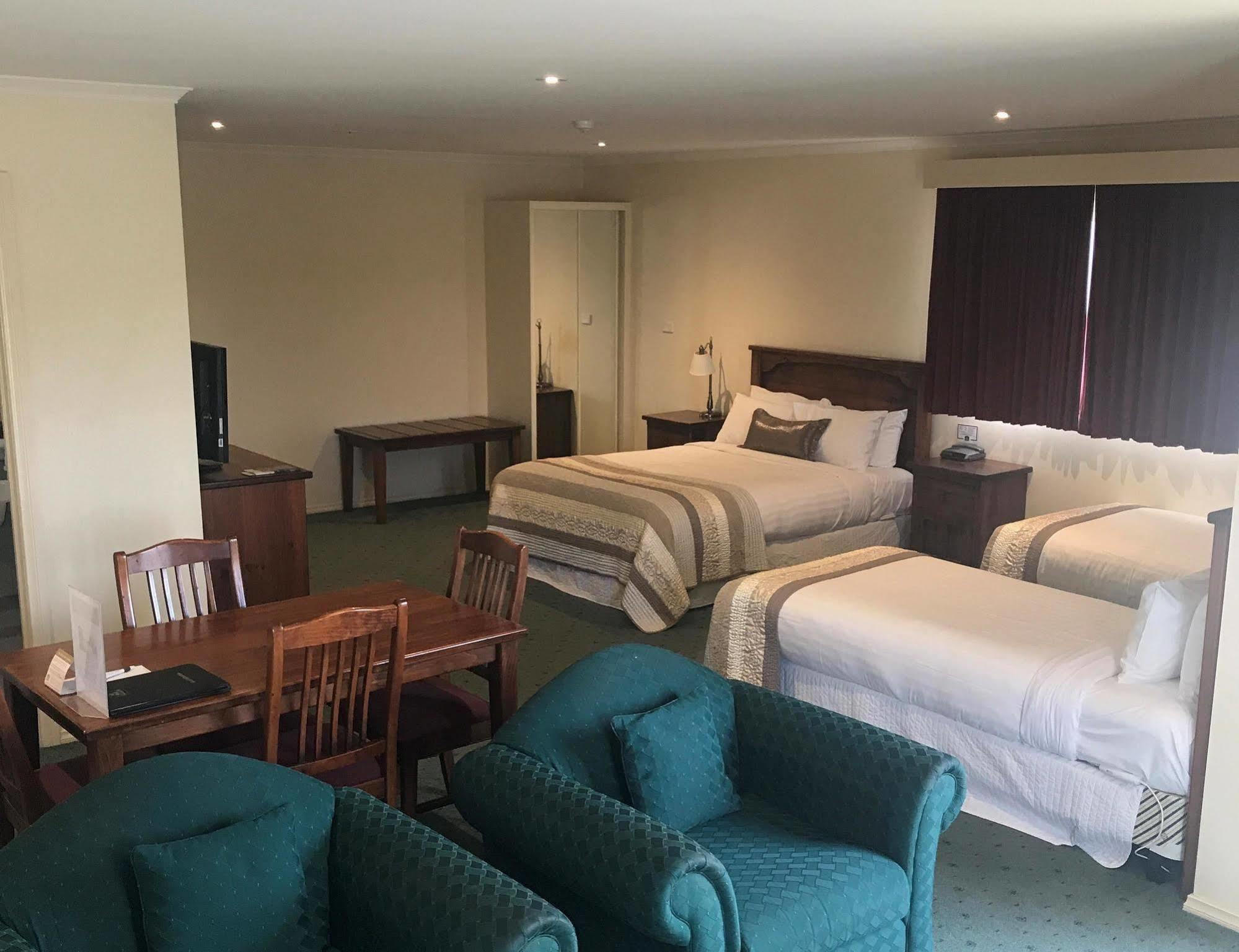 Best Western Crystal Inn Μπέντιγκο Εξωτερικό φωτογραφία